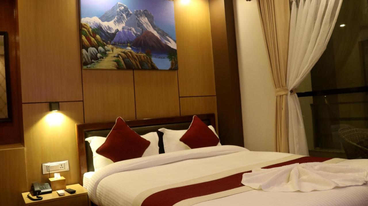 Hotel Family Ties Pvt. Ltd. Kathmandu Exterior photo