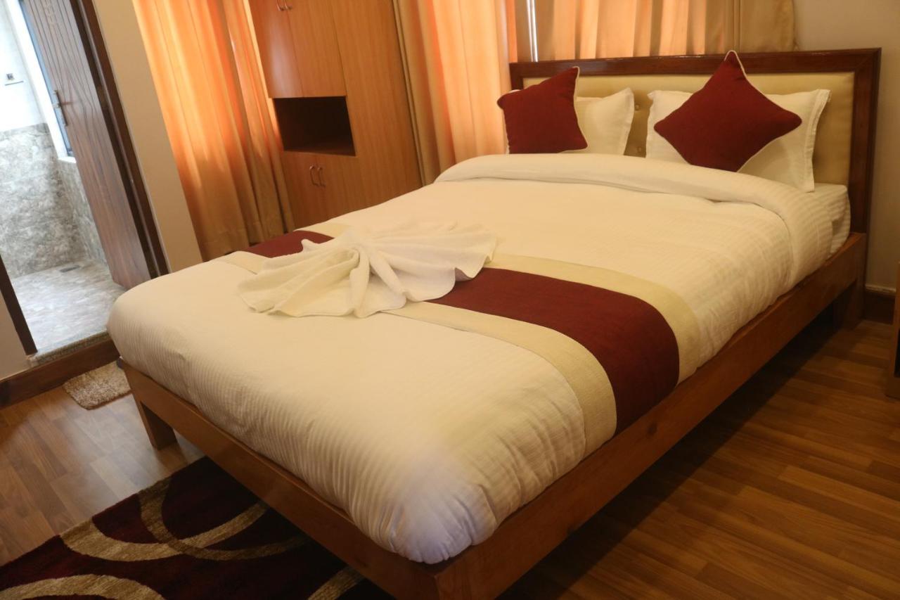 Hotel Family Ties Pvt. Ltd. Kathmandu Exterior photo